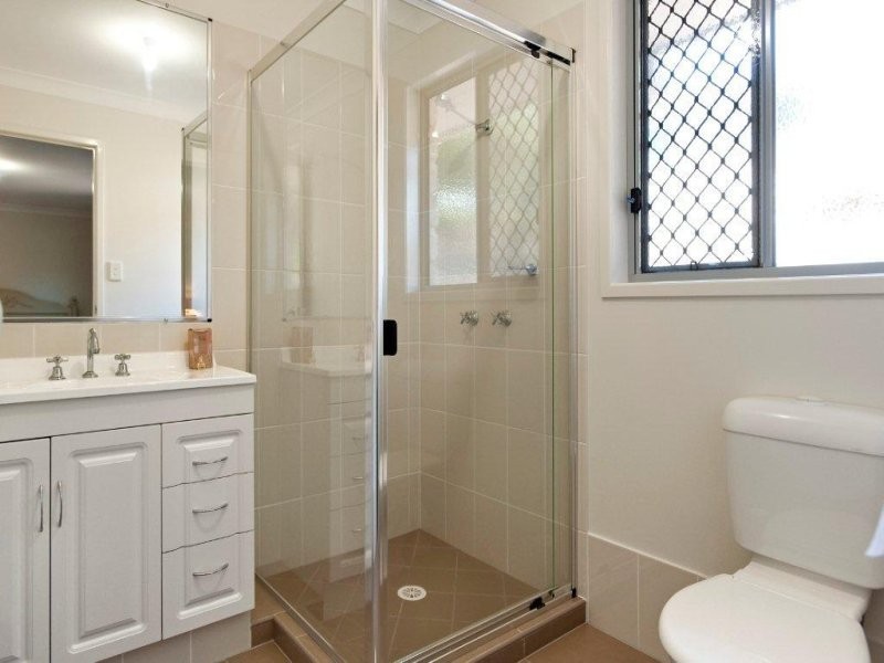 16 Tuckers Creek Drive, Nambour QLD 4560