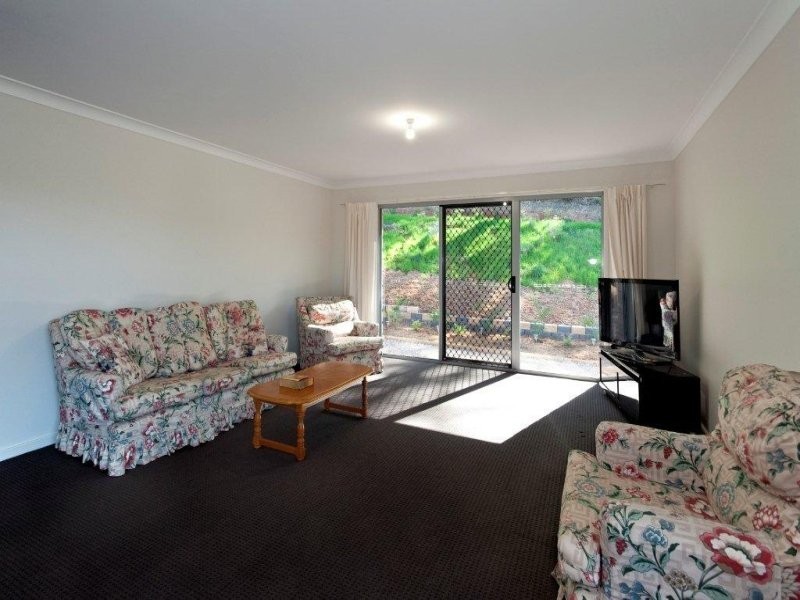 16 Tuckers Creek Drive, Nambour QLD 4560