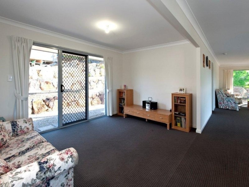 16 Tuckers Creek Drive, Nambour QLD 4560