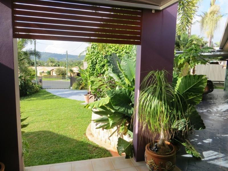 10 Elm Court, Yandina QLD 4561