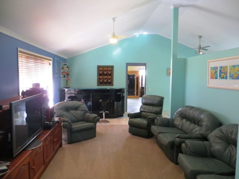 10 Elm Court, Yandina QLD 4561