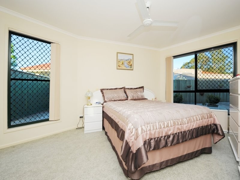2 Parkville Street, Sippy Downs QLD 4556