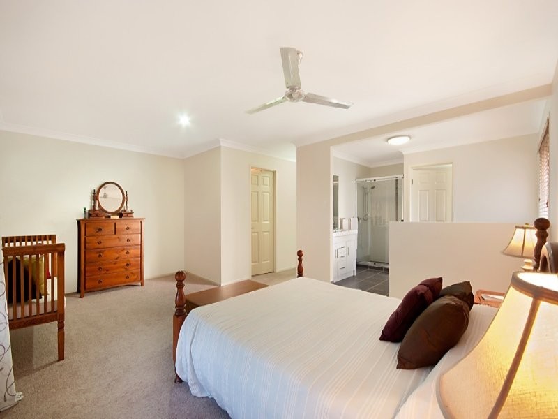 11 Tangerine Place, Palmwoods QLD 4555