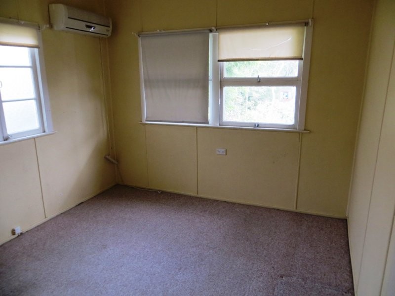 15 Mount Pleasant Road, Nambour QLD 4560