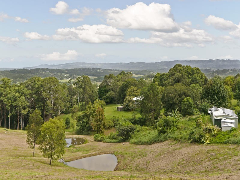 106 Upper Rosemount Road, Rosemount QLD 4560