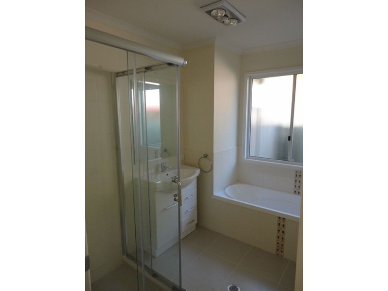 Unit 1 / 16 Stevens Street, Yandina QLD 4561
