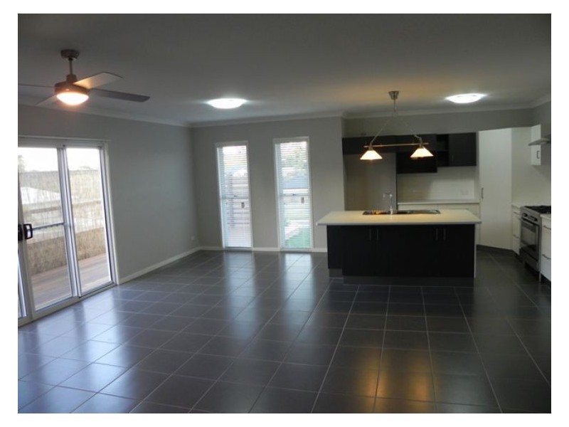 71 Petigrain Avenue, Palmwoods QLD 4555