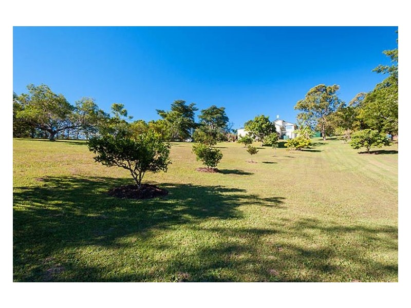 52 Blackall Range Road, Woombye QLD 4559