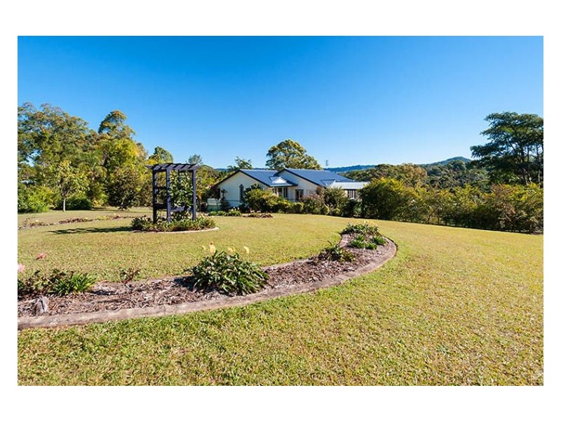 52 Blackall Range Road, Woombye QLD 4559