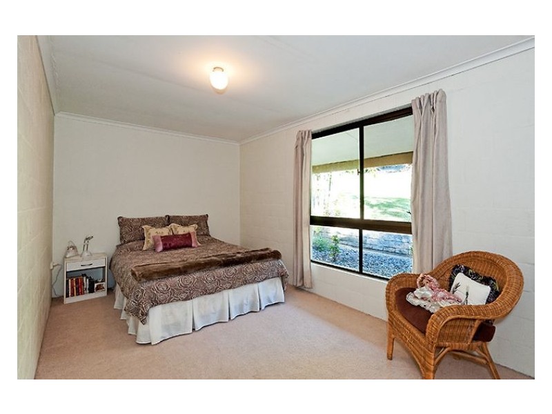 305 Petrie Creek Road, Rosemount QLD 4560