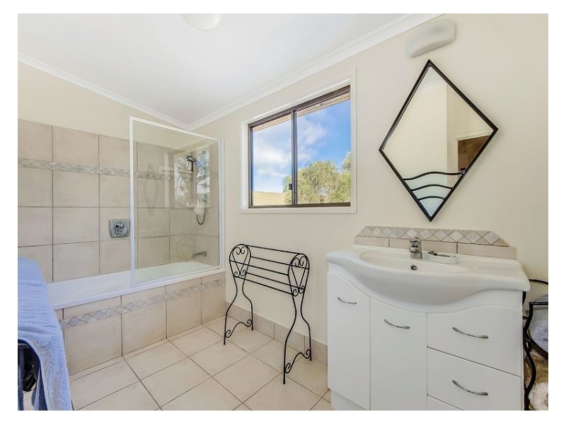 56 Dulong School Road, Dulong QLD 4560