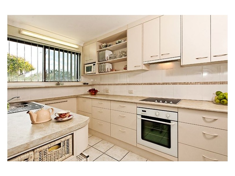 1/2 Alexandra Parade, Cotton Tree QLD 4558