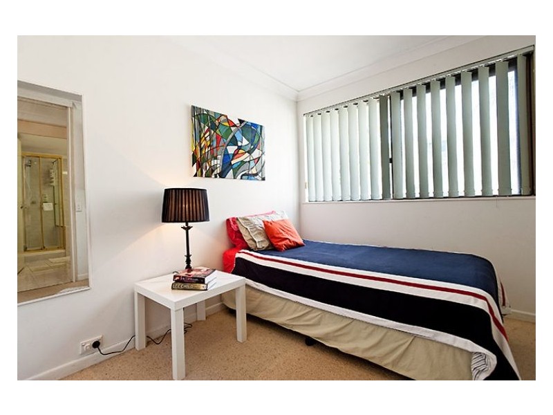 1/2 Alexandra Parade, Cotton Tree QLD 4558