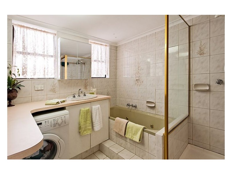 1/2 Alexandra Parade, Cotton Tree QLD 4558