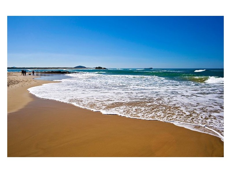 1/2 Alexandra Parade, Cotton Tree QLD 4558