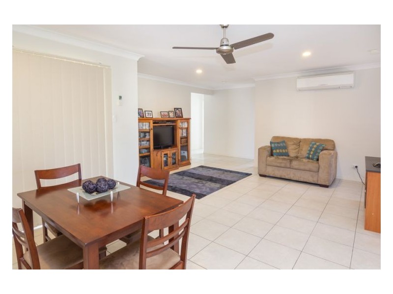 4 Peggy Road, Bellmere QLD 4510