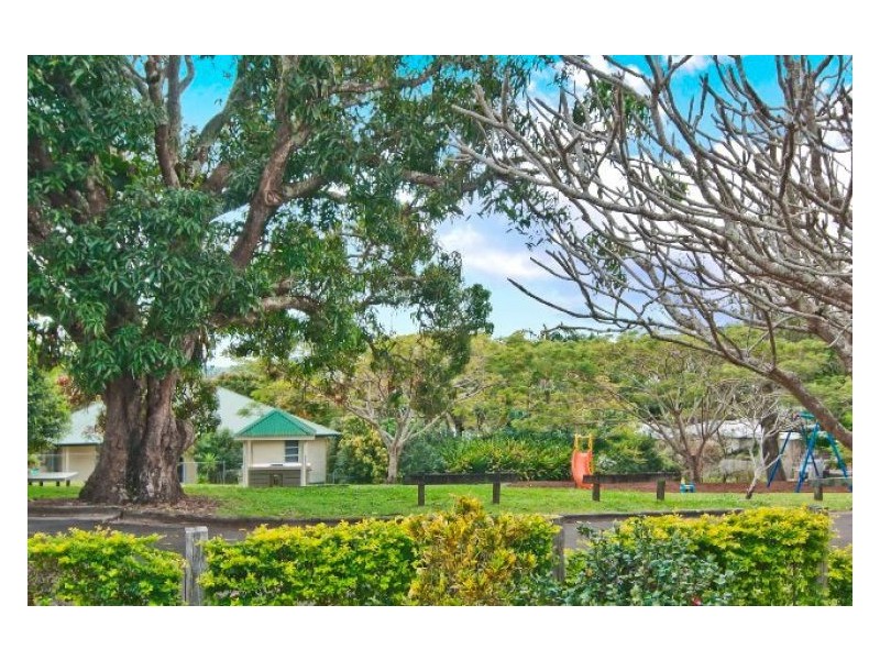 15 Magnolia Street, Nambour QLD 4560