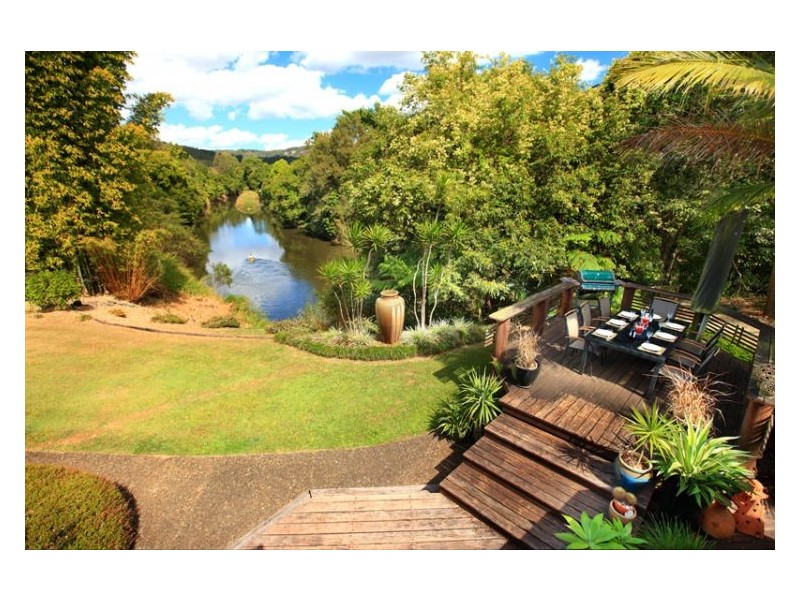 111 Colemans Farm Road, Yandina QLD 4561