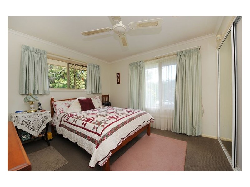 7 Muirfield Crescent, Nambour QLD 4560