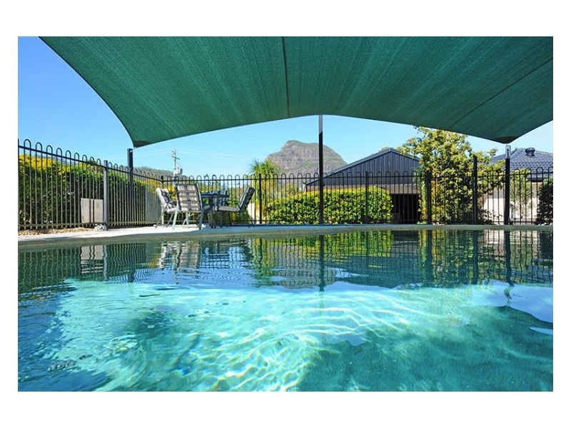 7 Parkview Road, Glass House Mountains QLD 4518