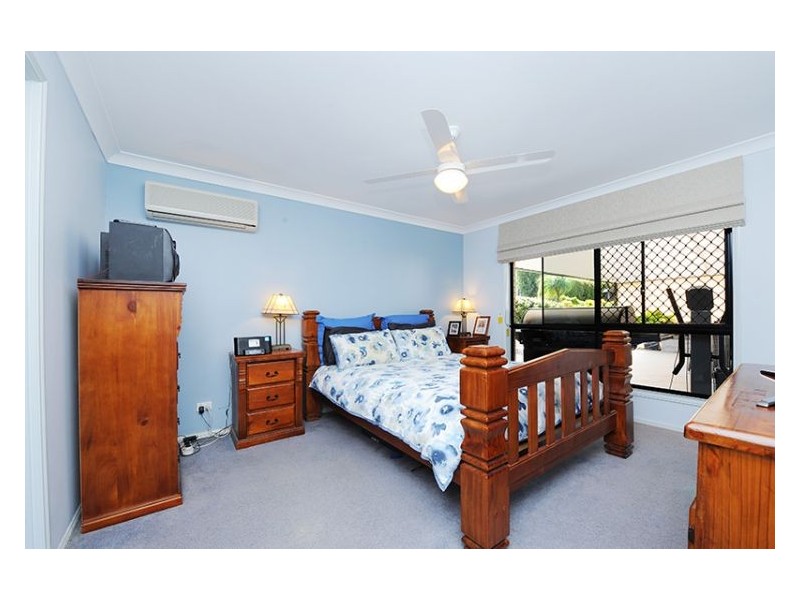 7 Parkview Road, Glass House Mountains QLD 4518