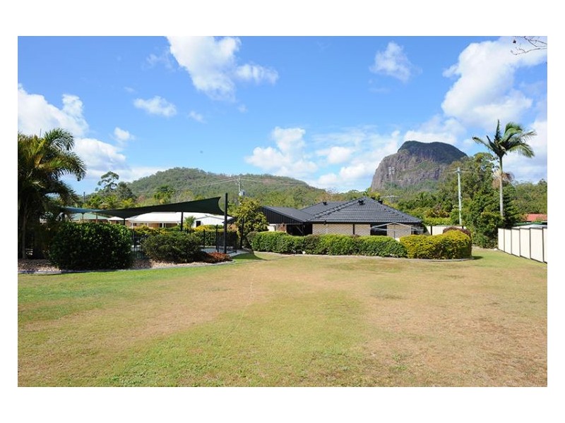 7 Parkview Road, Glass House Mountains QLD 4518
