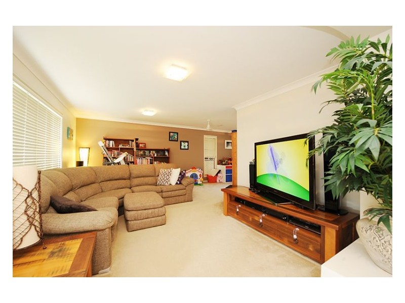 6 Red Jacket Court, Palmwoods QLD 4555
