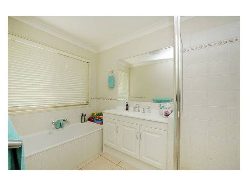 6 Red Jacket Court, Palmwoods QLD 4555