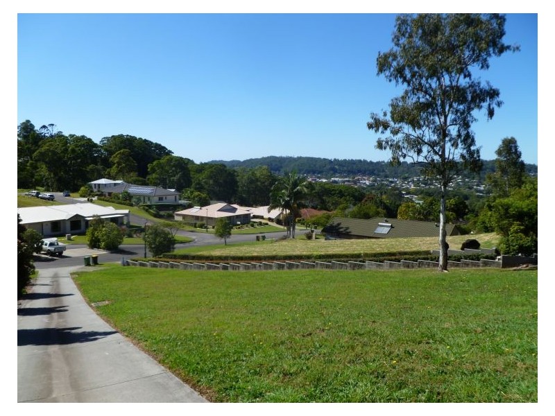 65 Lachlan Avenue, Nambour QLD 4560