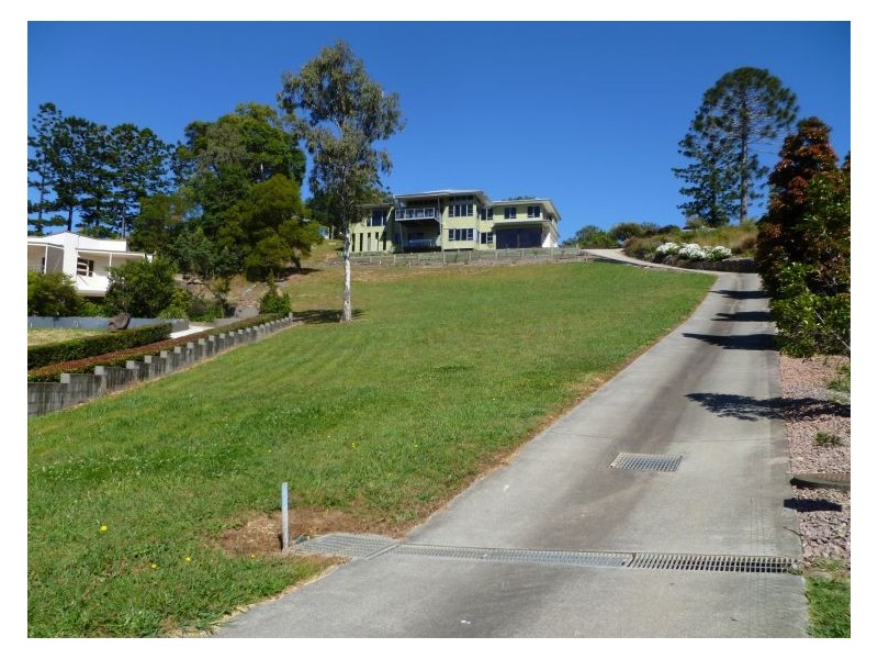 65 Lachlan Avenue, Nambour QLD 4560