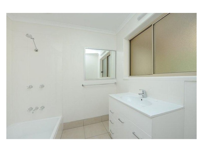 5 Flinders Avenue, Nambour QLD 4560