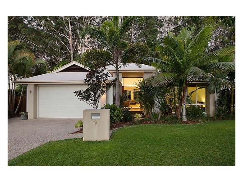 9 Yellow Cedar Place, Palmwoods QLD 4555