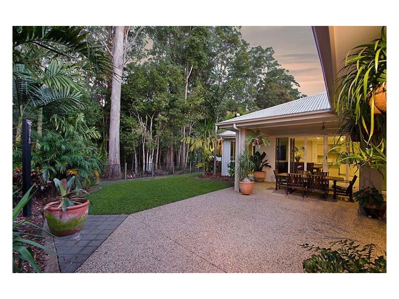 9 Yellow Cedar Place, Palmwoods QLD 4555