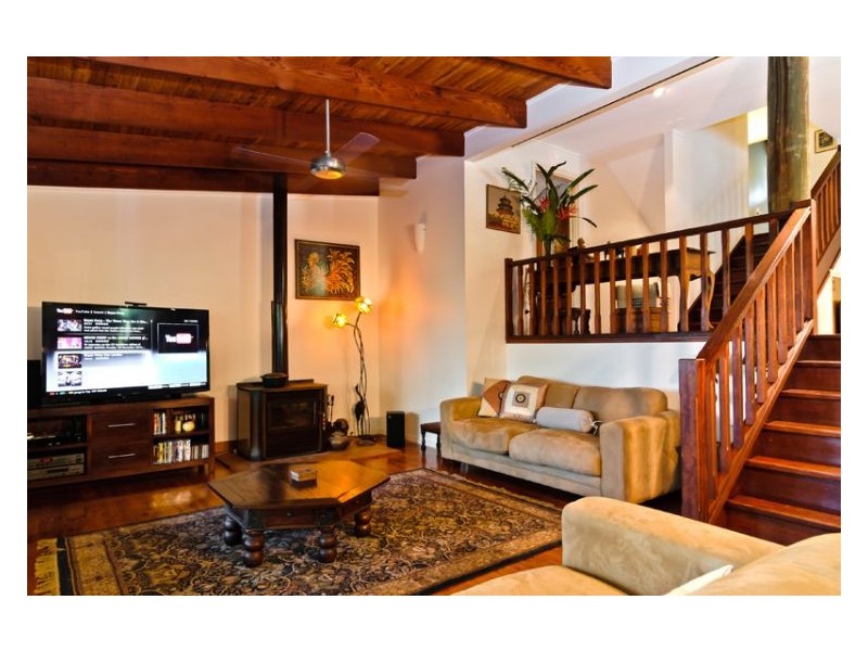 74 Panorama Drive, Nambour QLD 4560