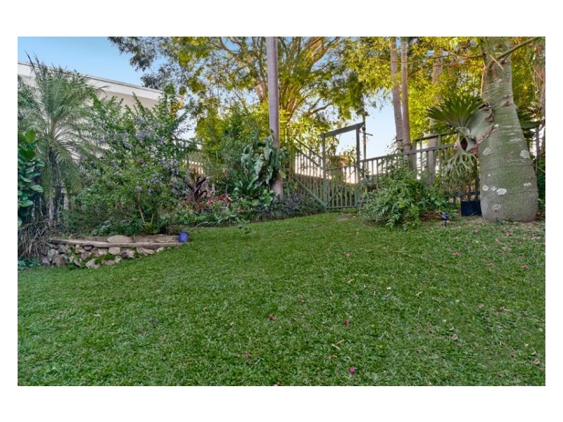 74 Panorama Drive, Nambour QLD 4560