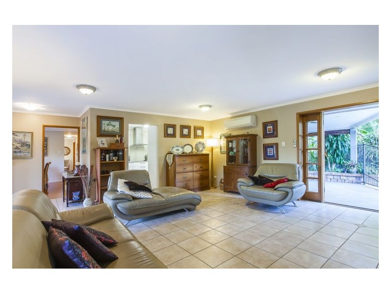 40 Kalang Drive, West Woombye QLD 4559