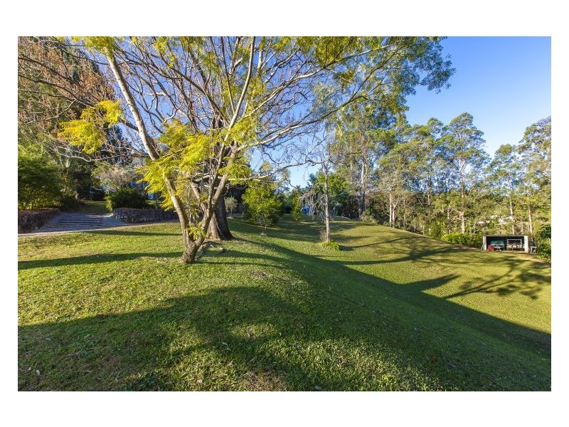 40 Kalang Drive, West Woombye QLD 4559