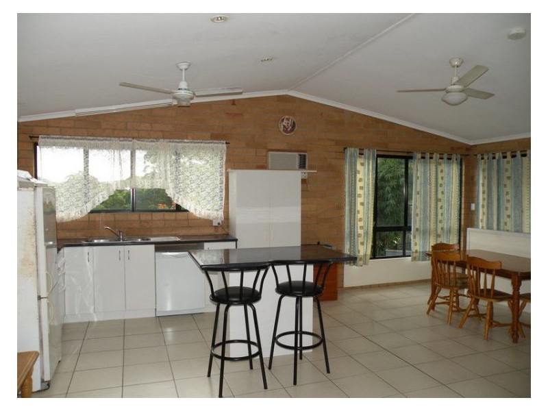 27 Conway Court, Bli Bli QLD 4560