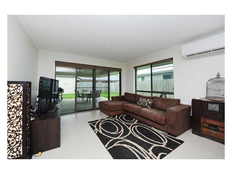 77 Creekside Drive, Sippy Downs QLD 4556