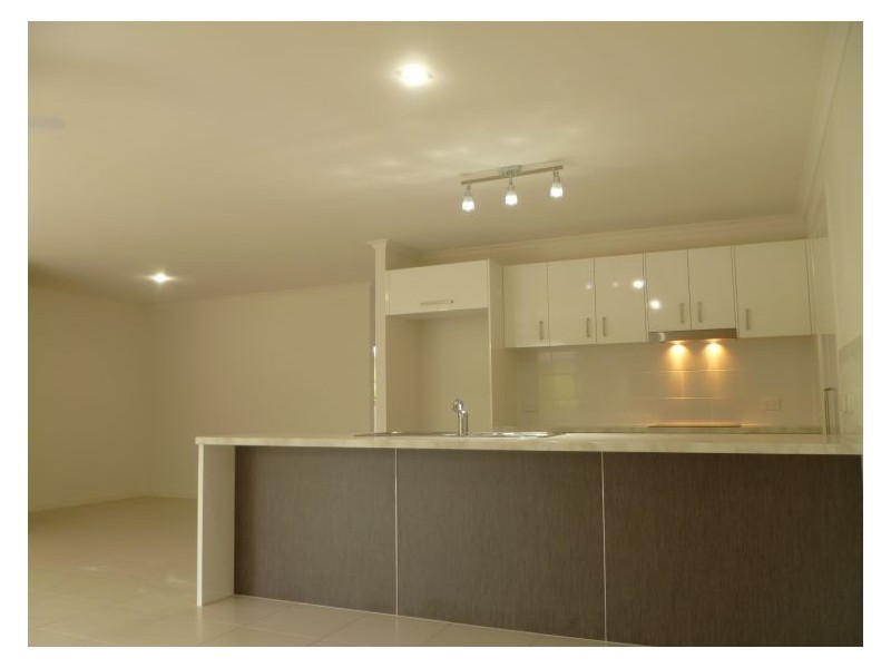 1 Grimes Terrace, Burnside QLD 4560