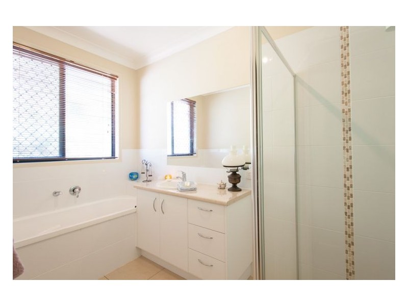 10 Warabi Place, Burnside QLD 4560