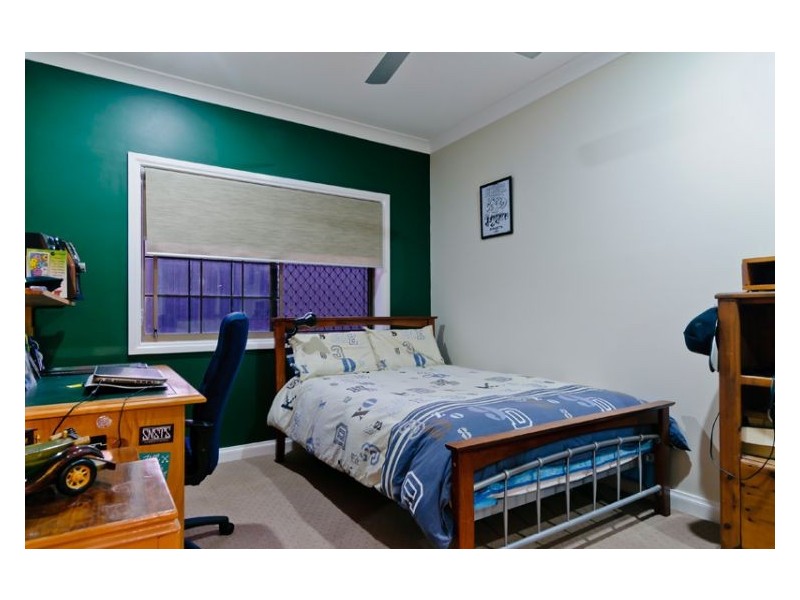 16 Chiltern Court, Coes Creek QLD 4560