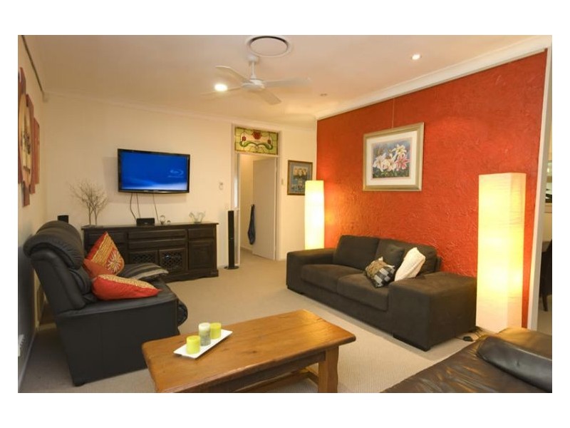 11 Mundoo Street, Coes Creek QLD 4560