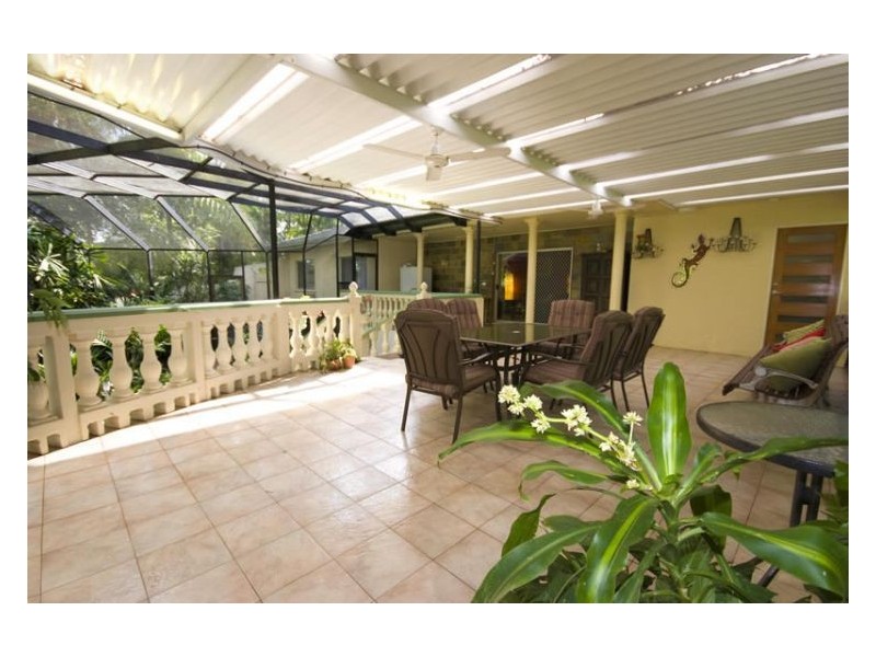 11 Mundoo Street, Coes Creek QLD 4560