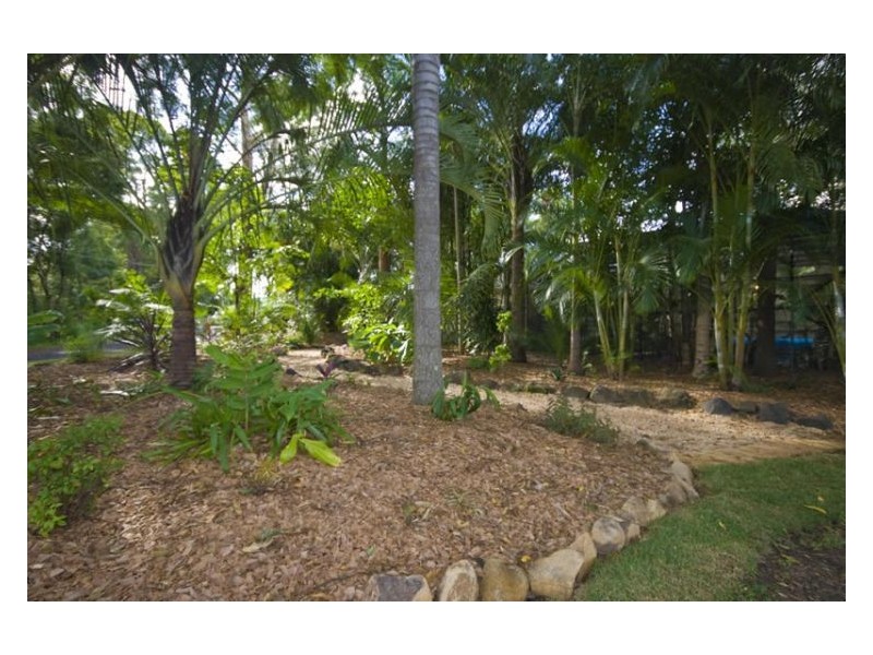 11 Mundoo Street, Coes Creek QLD 4560