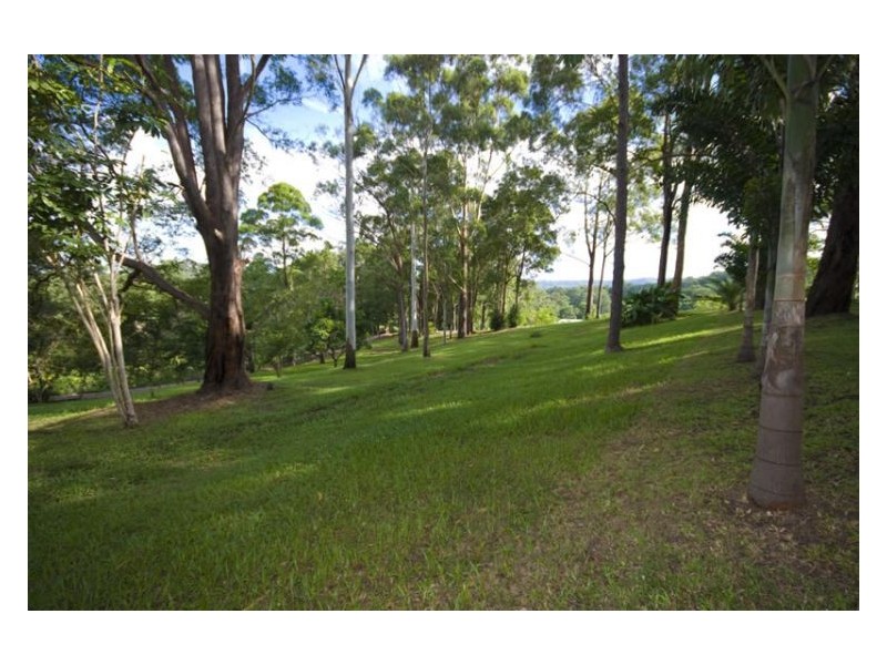 11 Mundoo Street, Coes Creek QLD 4560