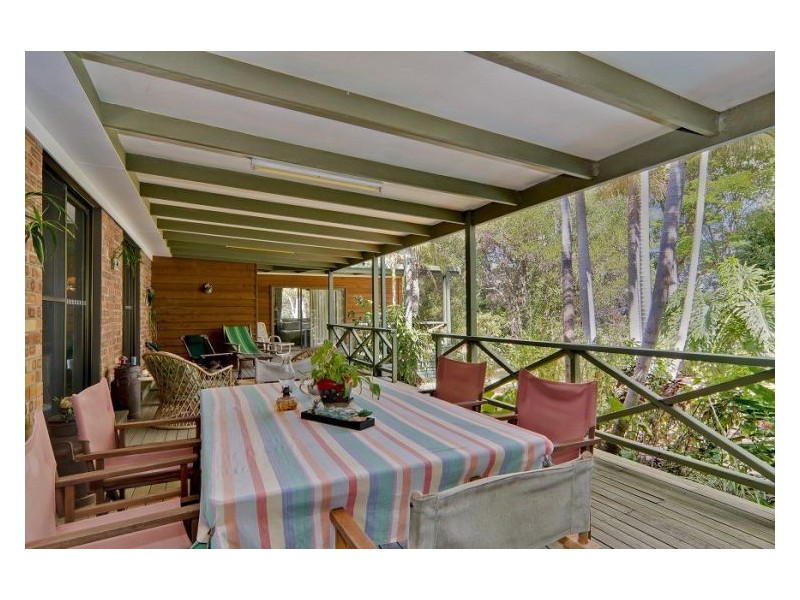 4 Thrushs Road, Dulong QLD 4560