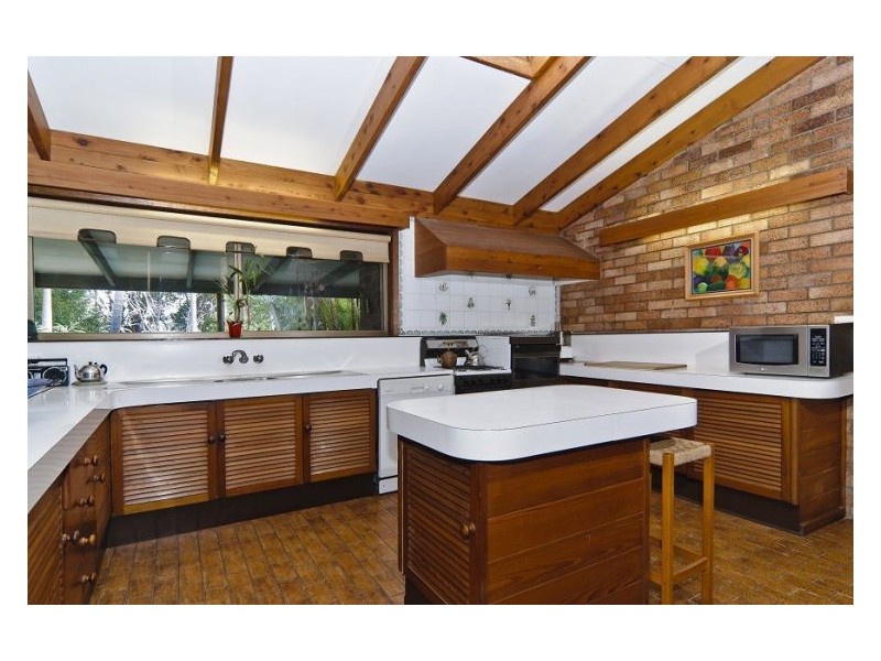 4 Thrushs Road, Dulong QLD 4560