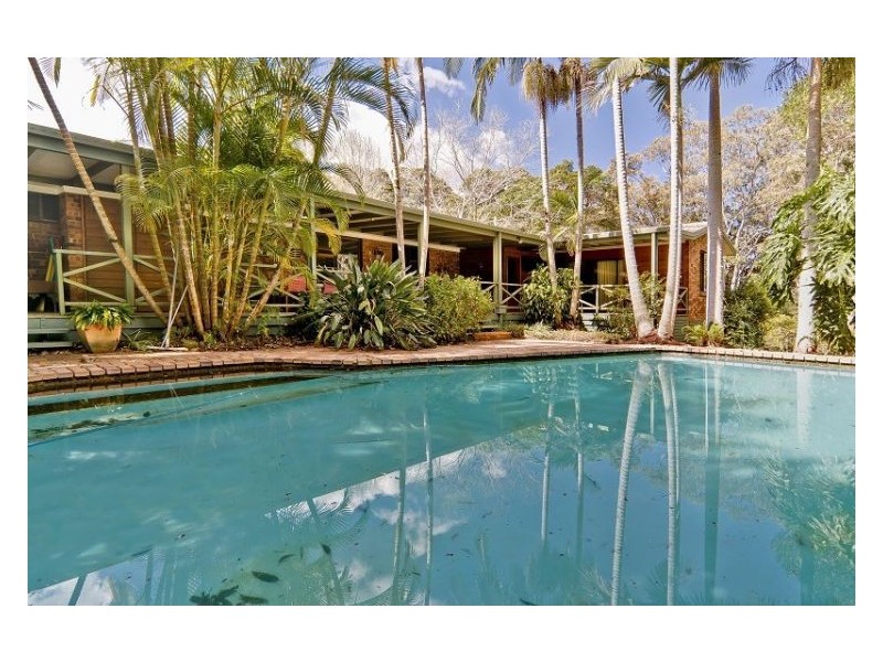 4 Thrushs Road, Dulong QLD 4560