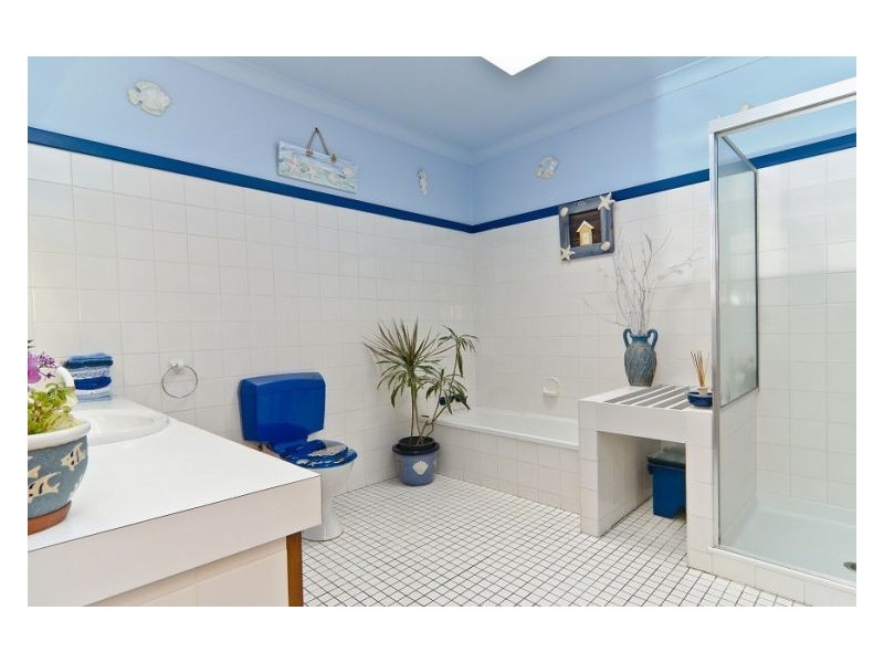 4 Thrushs Road, Dulong QLD 4560